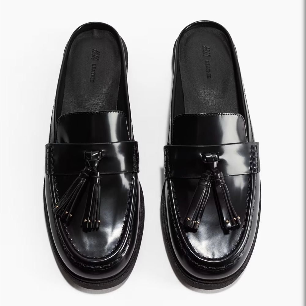 H&M Women’s Black Leather Mule Loafers - size 10/41